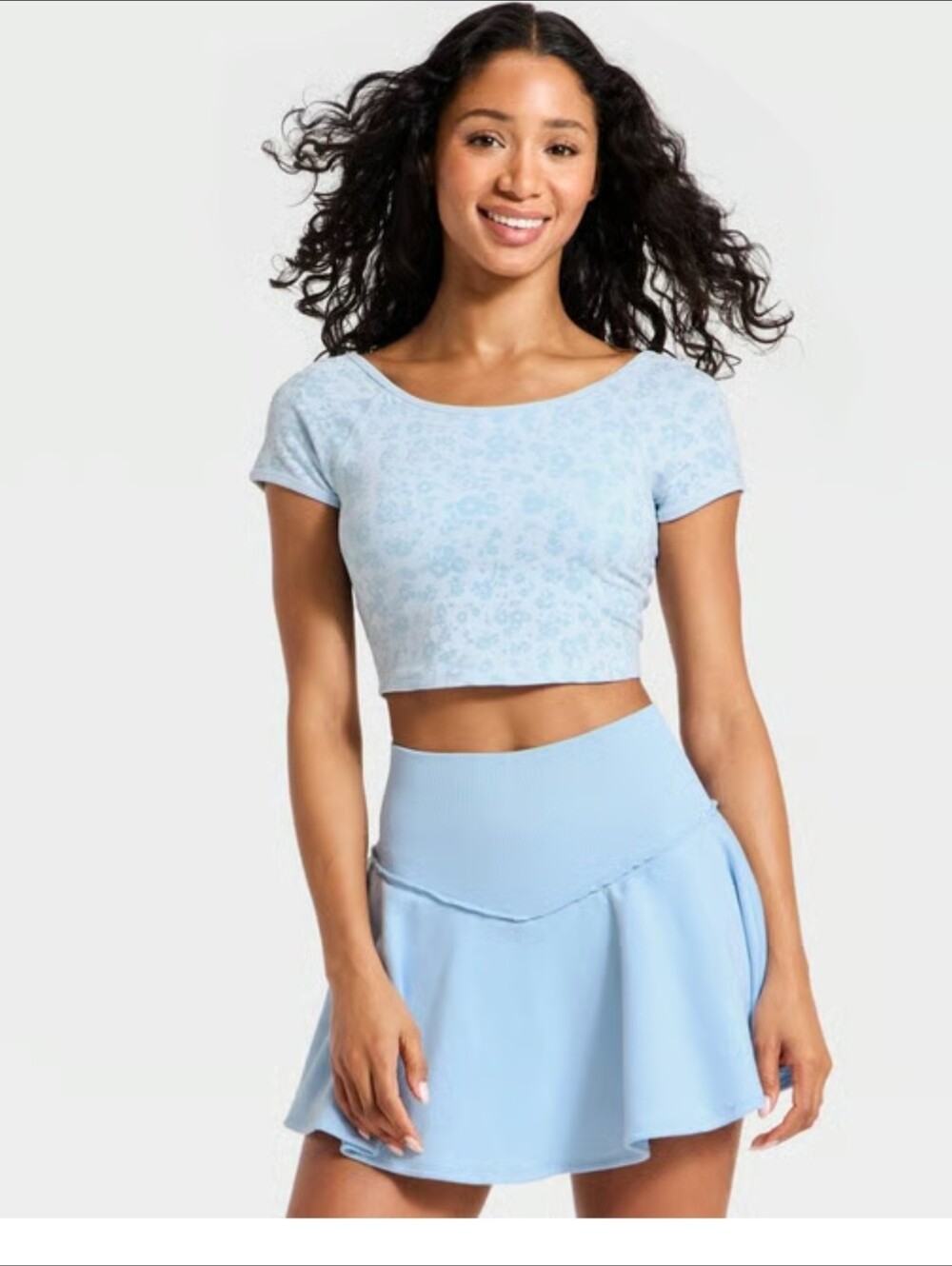 JoyLab Women's Seamless Cropped Short Sleeve Support Top Blue Floral Size M